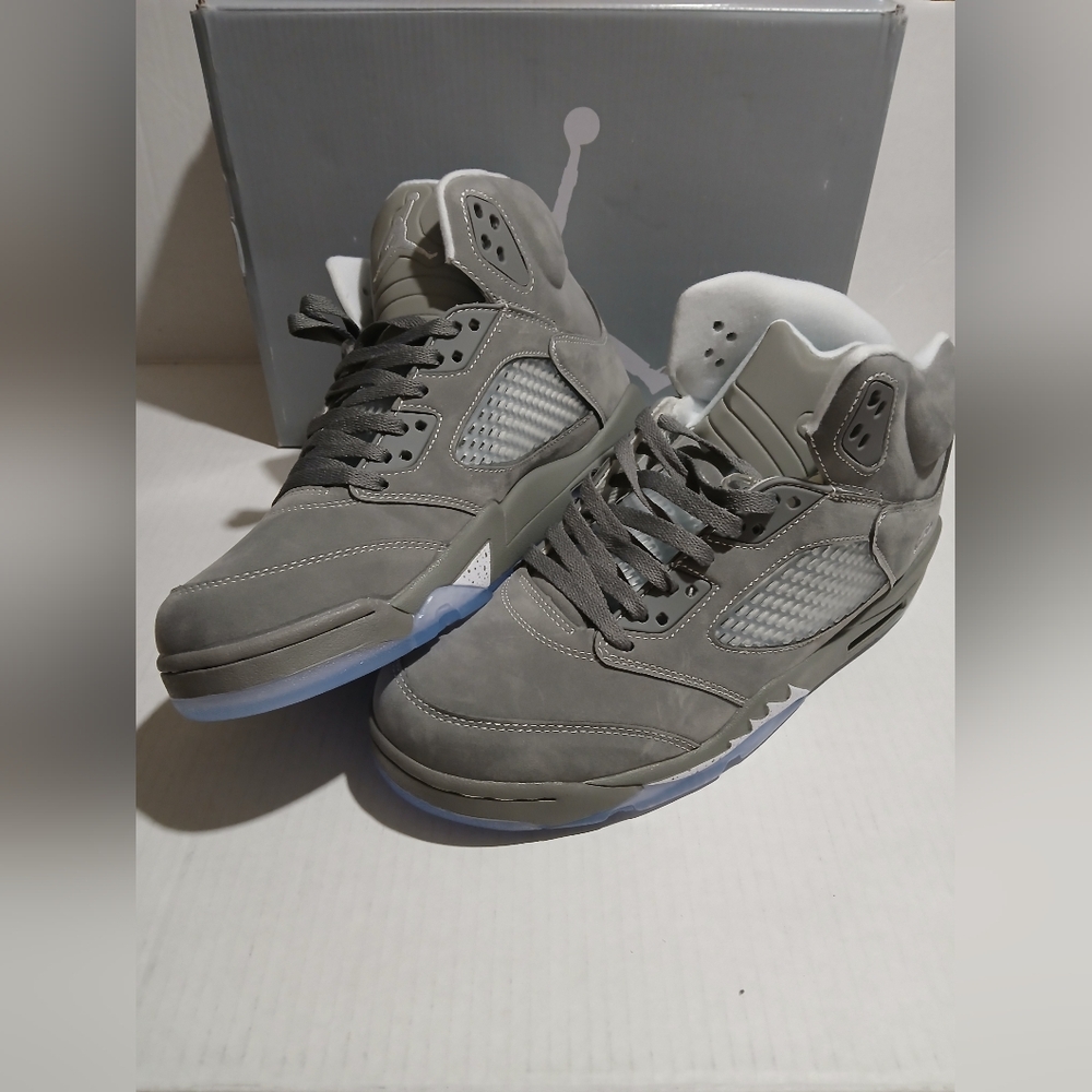 Retro 5 Men's Gray Sneakers